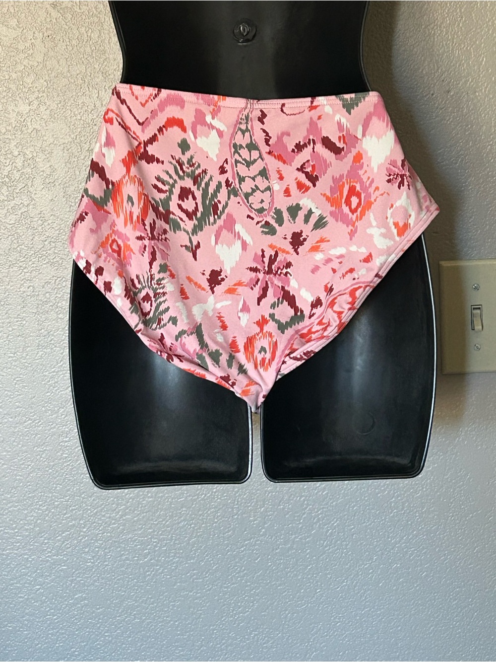 Nip Tuck Swim 'Pretty in Pink' Serendipity Maevis High Waisted Bikini Bottom 8 - Picture 5 of 8